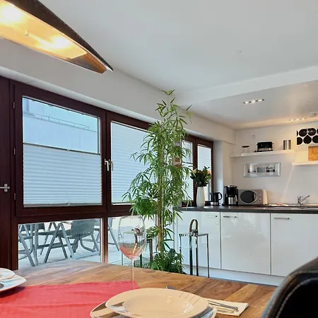 Morgensonne - Modern Und Freundlich In Zentraler Lage * Langenargen