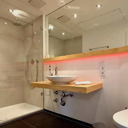 Morgensonne - Modern Und Freundlich In Zentraler Lage Langenargen